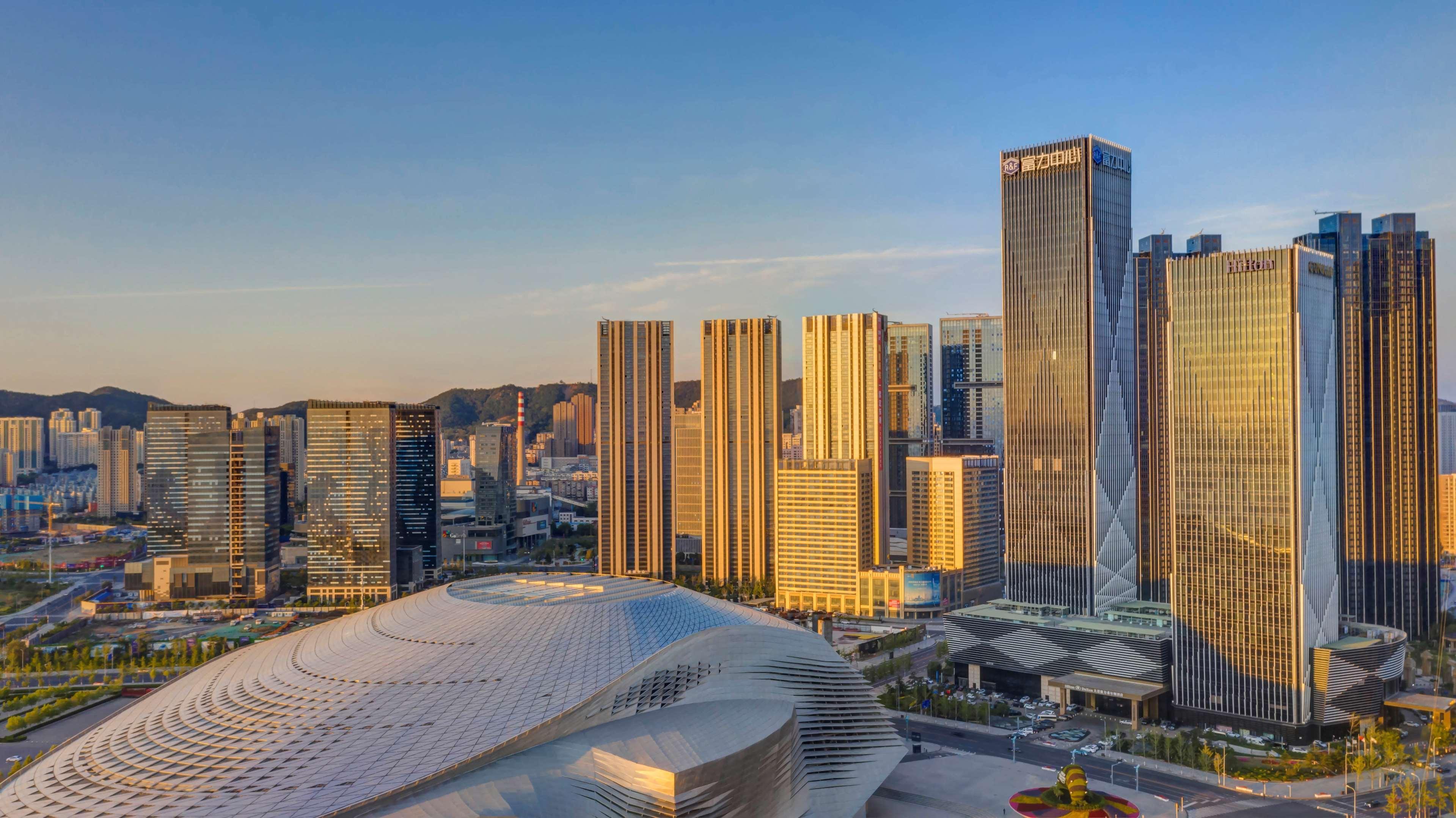 Hilton Dalian Hotel Exterior photo